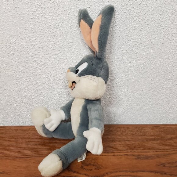 Vintage 1991 Bugs Bunny 12" Stuffed Animal By Warner Bros. - Picture 5 of 6